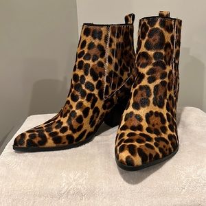 Nine West Lexa leather cow hair leopard booties